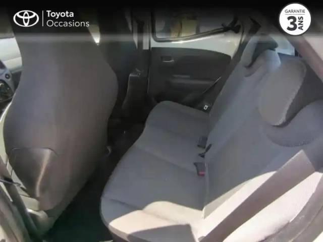 Toyota Aygo 1.0 vvt-i 72ch x-play 5p my19 — photo 12
