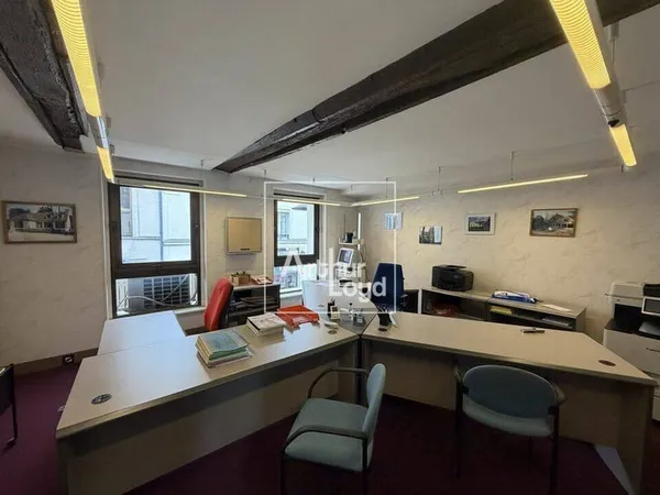 Bureaux 208 m²