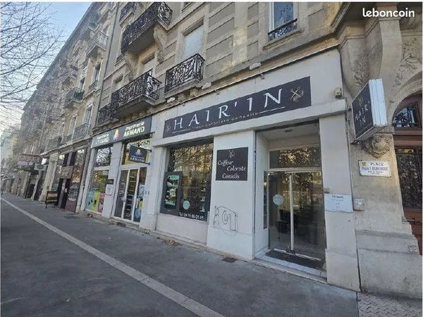 Commerce 46 m²