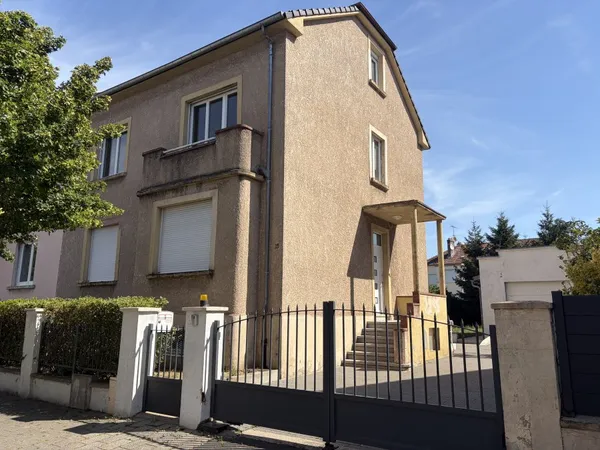 Maison 5 pièces 122 m²