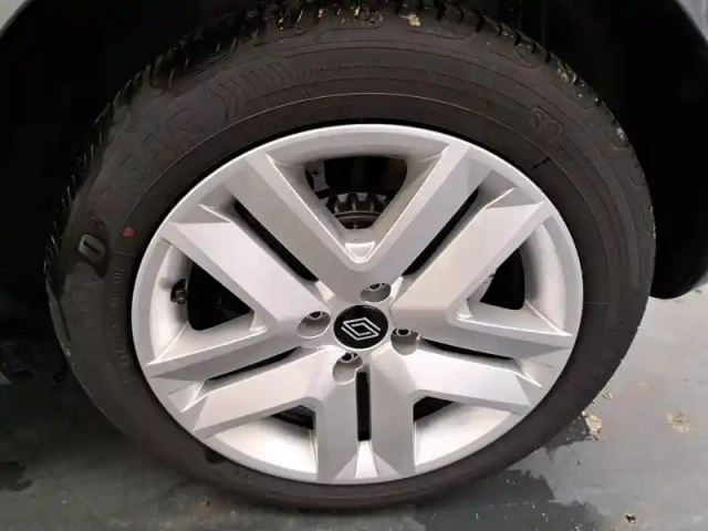 Renault Clio tce 90 — photo 22