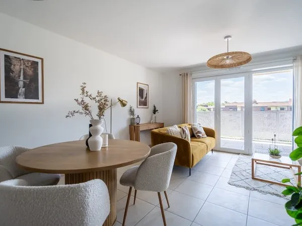 APPARTEMENT 107 m2 BRON CENTRE