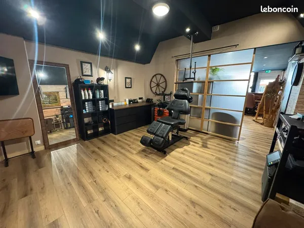 Local / Bureau 65m² rénové proche centre ville