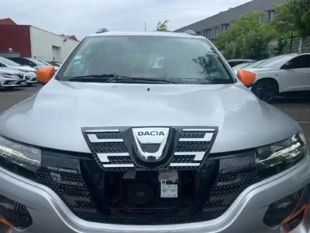 Dacia Spring 45ch confort plus - achat intégral — photo 10