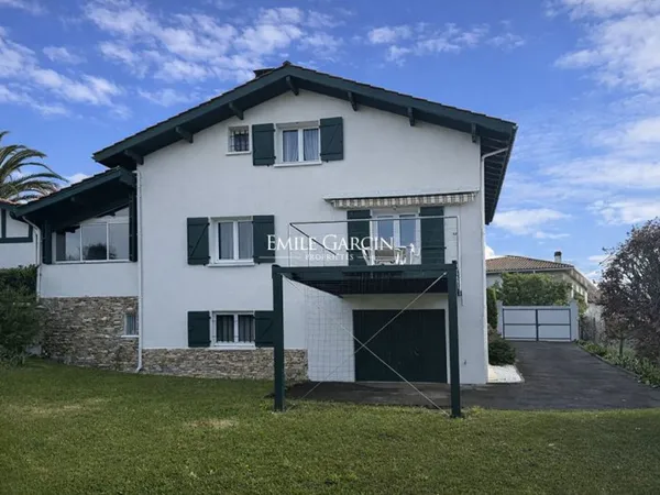 À vendre - Maison - Ciboure Bordagain vue montagnes