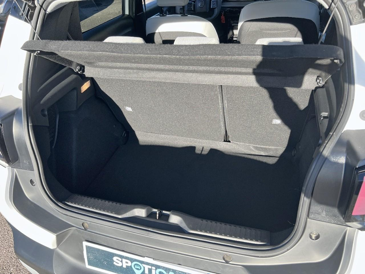Citroën C3 hybride 110 ch automatique max — photo 6