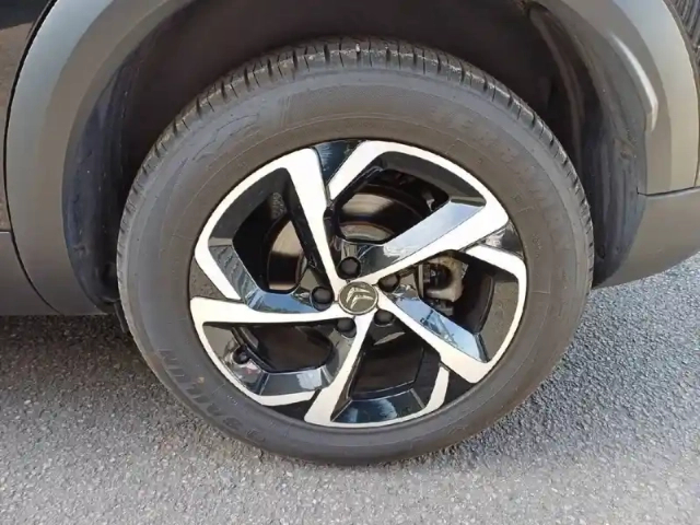 Citroën C5 Aircross puretech 180 s&amp;s eat8 — photo 13