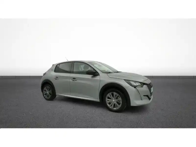 Peugeot 208 electrique 50 kwh 136ch — photo 11