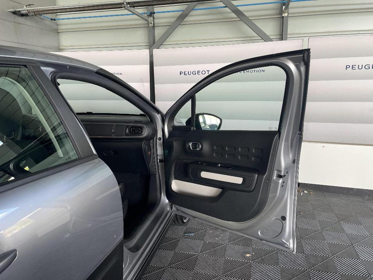 Citroën C3 puretech 83 s&s bvm5 c-series — photo 27
