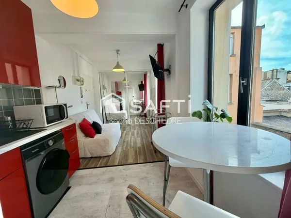 Appartement studio meublé hyper centre ville