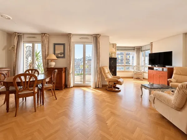 Appartement 4 pièces 83 m²