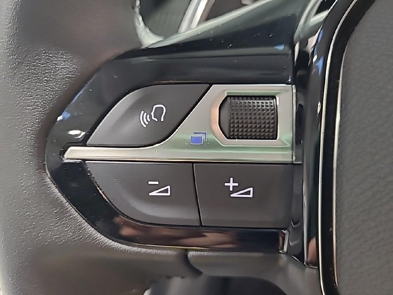 Peugeot 208 hybrid 100 e-dcs6 allure — photo 25