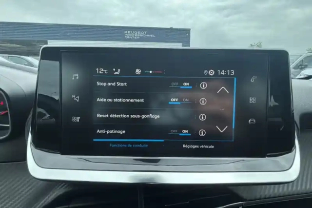 Peugeot 208 puretech 100 s&amp;s bvm6 — photo 20