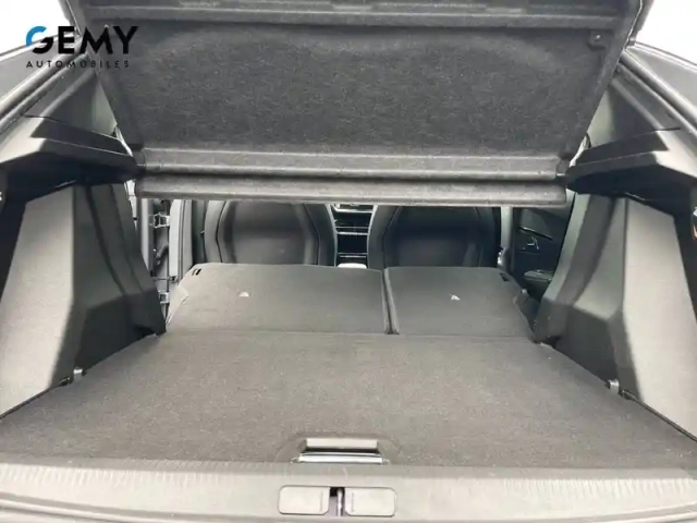 Peugeot 2008 electrique 54 kwh 156 ch — photo 49