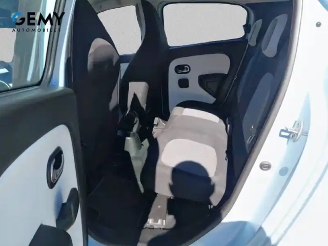 Renault Twingo iii e-tech — photo 10