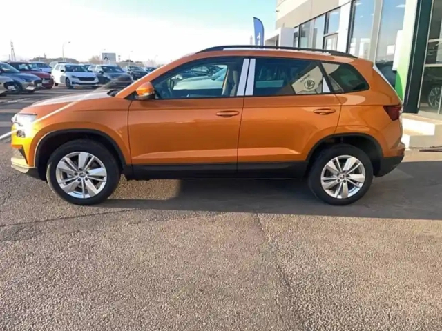 Skoda Karoq 1.0 tsi evo 2 116 ch selection — photo 2