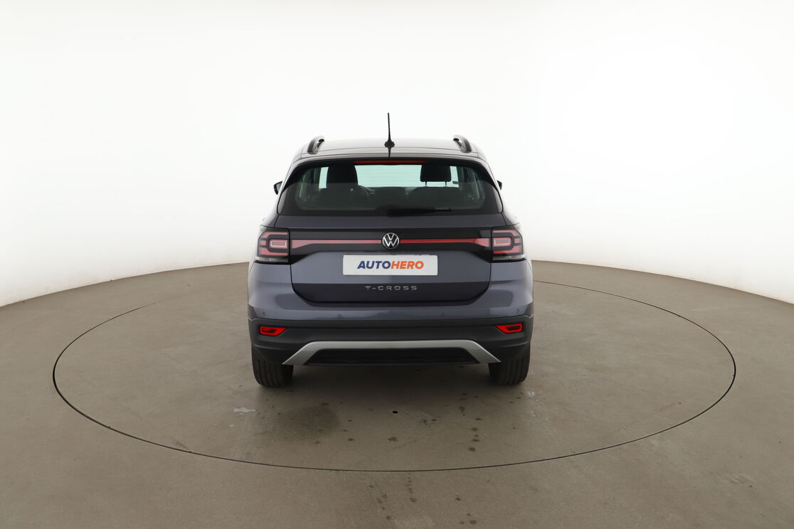 Volkswagen T-Cross 1.0 TSI Active DSG — photo 4