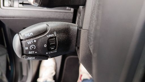 Peugeot 5008 1.2 PureTech 130 EAT6 - Allure – 2018 – 112488 km – Essence – Boîte Automatique — photo 9