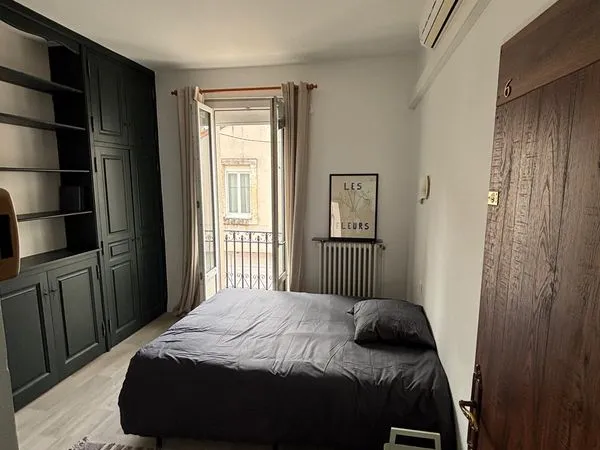 Chambre 16 m² climatisée, dressing & balcon - 370 tout compris - Palissy Agen