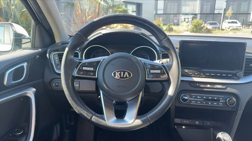 Kia Ceed 1.6 CRDi 136 - Active – 2021 – 61483 km – Diesel – Boîte Manuelle — photo 25