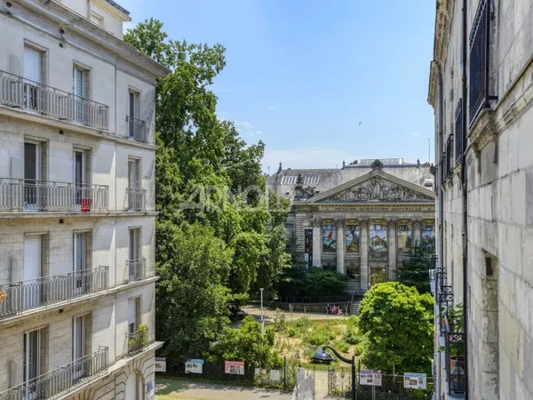 Magnifique appartement T5 - Kleber / Dobrée