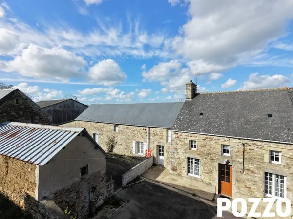Maison Bricquebec En Cotentin 4 pièce(s) 72 m2 - Le Vrétot - A rénover - dépendances - 1 hectare