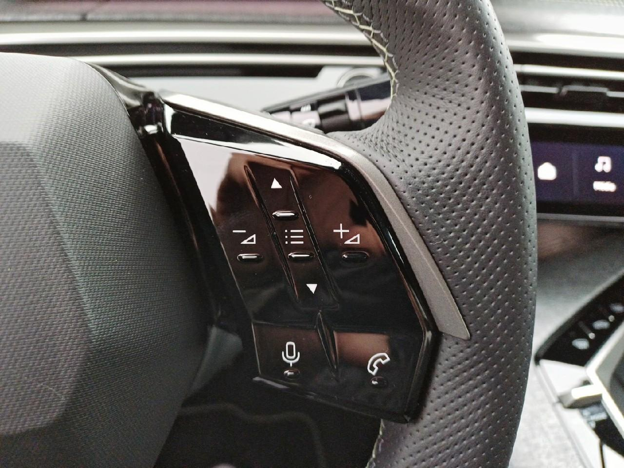 Peugeot 3008 1.2 hybrid 145ch gt e-dcs6 — photo 16
