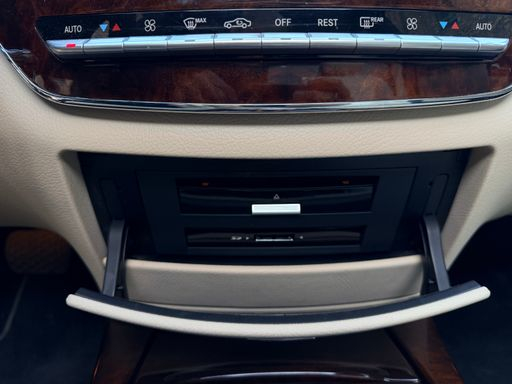 Mercedes Classe S 350  CDI  BlueTEC 7G-TRONIC 258 - Fascination – 2012 – 154955 km – Diesel – Boîte Automatique — photo 7