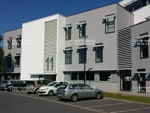 Bureaux 1294 m²