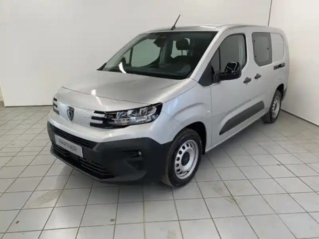 Peugeot Partner xl diesel 130ch cabine approfondie automatique — photo 1