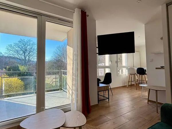 Appartement meublé F1 bis - 33 m² - Ars-sur-Moselle