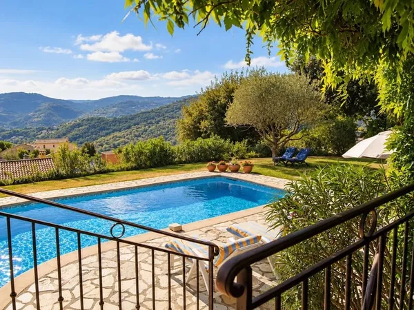 Auribeau-sur-Siagne - Belle propriété avec vue dégagée