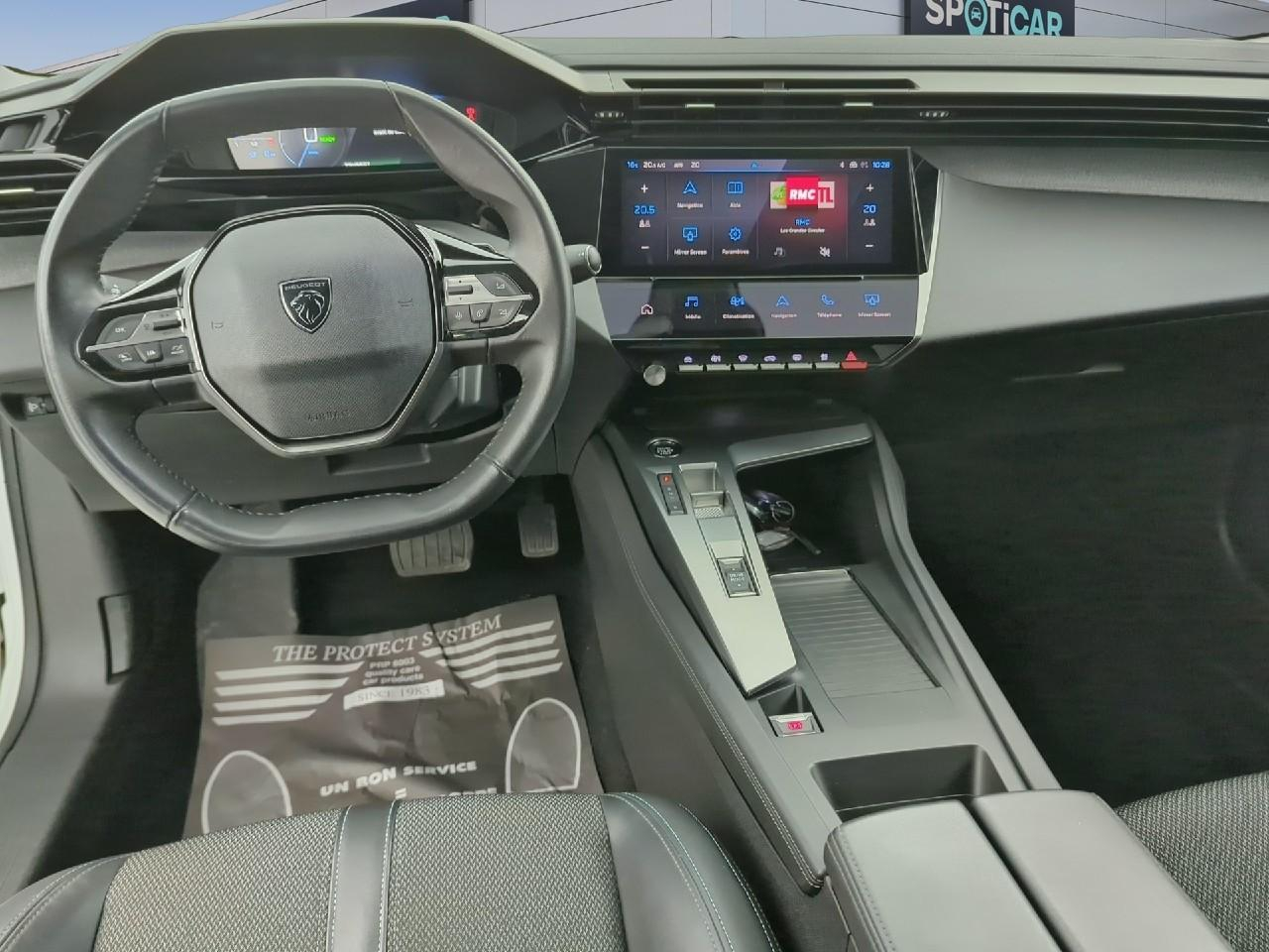 Peugeot 308 phev 180 e-eat8 allure pack — photo 8