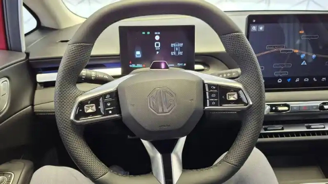 Mg Mg4 ev urban 54 kwh - 118 kw — photo 30