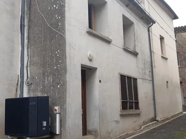 Maison à louer à l'année Cubières sur Cinoble