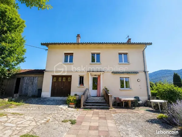 Maison 6 pièces 100 m²