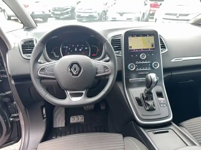 Renault Scenic grand  tce 140 edc — photo 28