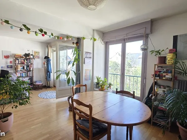 Appartement 3 pièces 85 m²