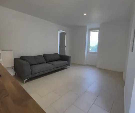 Appartement de 34m2 à louer sur Bras