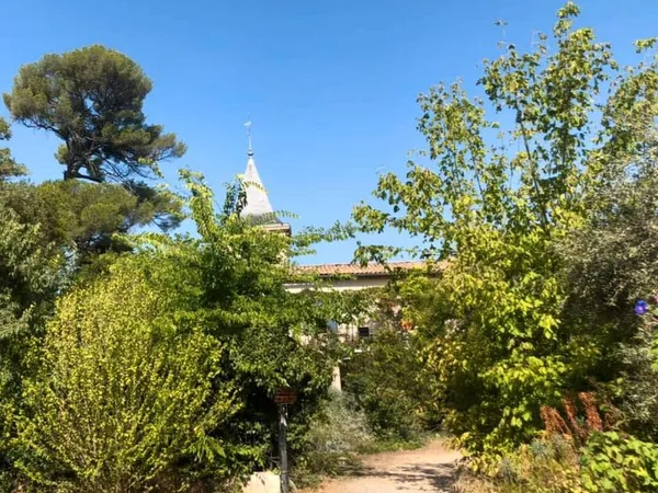 Local paramédical à partager