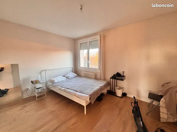 1 Chambre T3 TASSIN Meublé équipé wifi