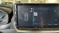 Peugeot 2008 1.2 Hybrid 145ch Style e-DCS6 — photo 28