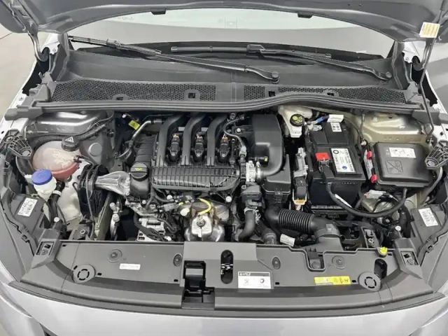 Peugeot 208 puretech 75 s&amp;s bvm5 — photo 100
