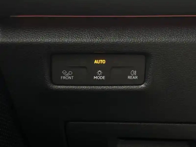 Volkswagen Tiguan 1.5 etsi 150ch dsg7 — photo 41