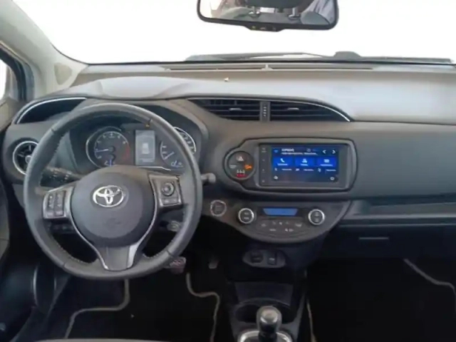 Toyota Yaris 70 vvt-i design y20 5p rc19 — photo 11