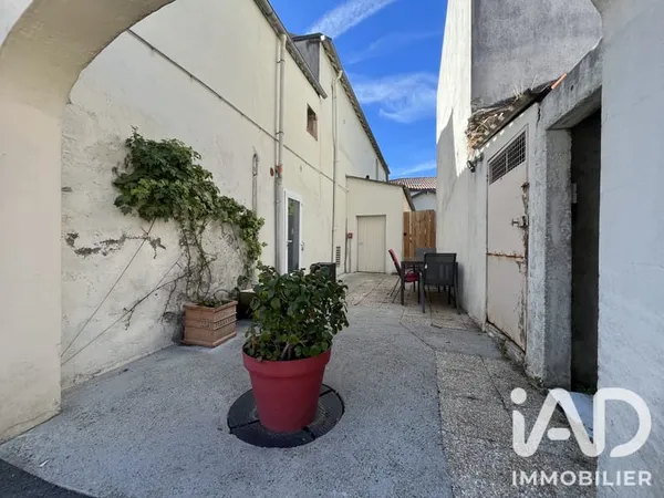 Maison 8 pièces 212 m²