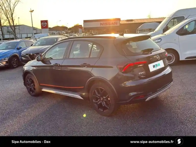 Fiat Tipo cross 5 portes 1.5 firefly turbo 130 ch s&amp;s dct7 hybrid — photo 37
