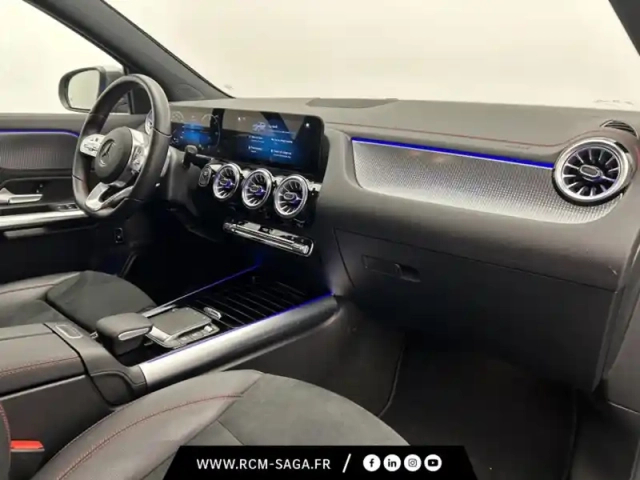 Mercedes Eqa 250+ amg line — photo 7