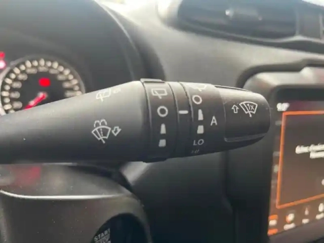 Jeep Renegade 1.0 gse t3 120ch limited — photo 13