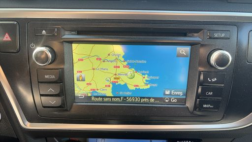 Toyota Auris 1.4 D-4D 90 - Business – 2015 – 149965 km – Diesel – Boîte Manuelle